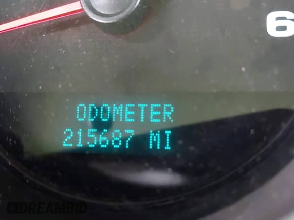 2012 Chevrolet Silverado 1500 LS z VIN 3GCPCREA1CG237415, wystawiony jako IAAI lot #43135420 z przebiegiem 215 687 mil mil oraz . Historia ofert i sprzedaży dostępna na DreamBid. Obrazek 7.
