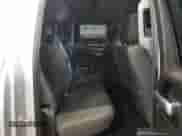 2020 Chevrolet Silverado 1500 LT z VIN 1GCRYDED2LZ233512, wystawiony jako Copart lot #90427965 z przebiegiem 126 803 mil mil oraz Czysty tytuł • Clean title. Historia ofert i sprzedaży dostępna na DreamBid. Obrazek 10.