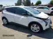2023 Chevrolet Bolt EV 1LT z VIN 1G1FW6S00P4115766, wystawiony jako Copart lot #64254073 z przebiegiem 11 065 mil mil oraz . Historia ofert i sprzedaży dostępna na DreamBid. Obrazek 4.