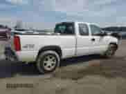 2006 GMC Sierra 1500 SLT with VIN 1GTEK19B36Z197048, listed as a Copart auction lot 49546565 with 220,828 mi miles and Salvage title. Bid and sale history available at DreamBid. Image 3.