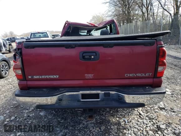 2004 Chevrolet Silverado 1500 LS с VIN 1GCEK14T54E160796, выставлен на аукционе Copart как лот 52707275 с пробегом 132 605 миль миль и На запчасти • Non repairable. История ставок и продаж доступна на DreamBid. Изображение 6.
