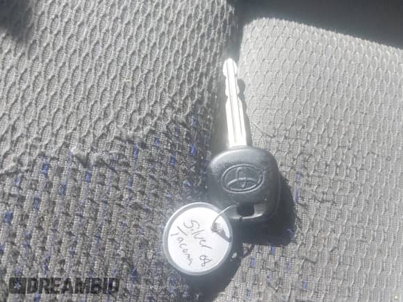 2008 Toyota Tacoma с VIN 5TEUU42N38Z524535, выставлен на аукционе IAAI как лот 43470462 с пробегом 117 820 миль миль и . История ставок и продаж доступна на DreamBid. Изображение 11.