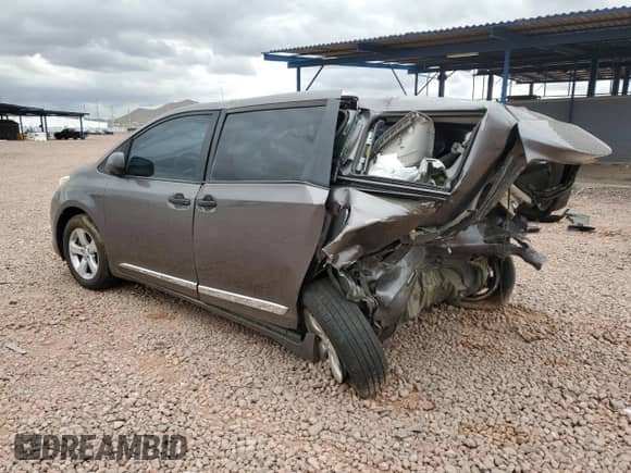 2014 Toyota Sienna L with VIN 5TDZK3DC5ES474294, listed as a Copart auction lot 55762625 with 88,969 mi miles and Salvage title. Bid and sale history available at DreamBid. Image 2.