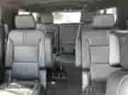 2021 Chevrolet Suburban RST z VIN 1GNSKEKD7MR328539, wystawiony jako Copart lot #70866255 z przebiegiem 100 302 mil mil oraz Nie do naprawy • Non repairable. Historia ofert i sprzedaży dostępna na DreamBid. Obrazek 10.