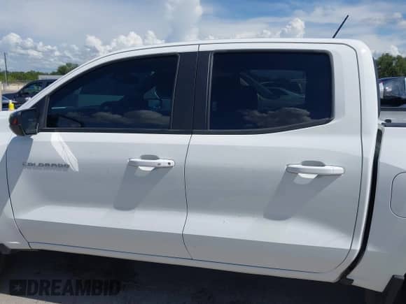 2024 Chevrolet Colorado 4WD LT с VIN 1GCPTCEKXR1125158, выставлен на аукционе IAAI как лот 42490696 с пробегом 19 647 миль миль и . История ставок и продаж доступна на DreamBid. Изображение 14.