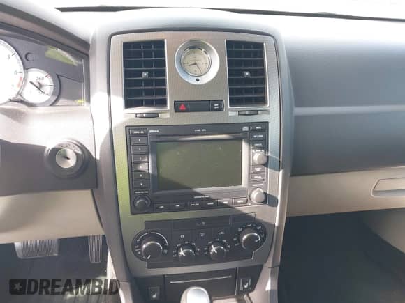 2006 Chrysler 300 C SRT-8 with VIN 2C3LA73W66H523504, listed as a IAAI auction lot 42483103 with 61,560 mi miles and . Bid and sale history available at DreamBid. Image 17.