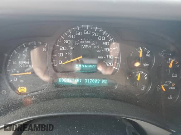 2003 Chevrolet Silverado 1500HD LT с VIN 1GCGK13U83F196994, выставлен на аукционе Copart как лот 77378664 с пробегом 317 003 миль миль и Списание • Salvage title. История ставок и продаж доступна на DreamBid. Изображение 9.
