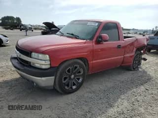 2001 Chevrolet Silverado 1500 с VIN 1GCEC14V01Z140524, выставлен на аукционе Copart как лот 56632195 с пробегом 214 466 миль миль и Списание • Salvage title. История ставок и продаж доступна на DreamBid. Изображение 1.