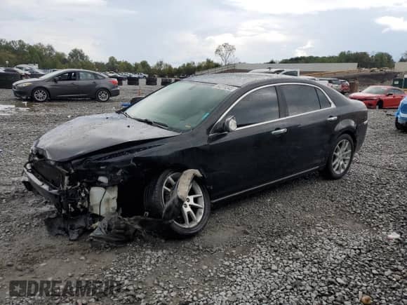 2011 Chevrolet Malibu LTZ with VIN 1G1ZE5E71BF263909, listed as a Copart auction lot 84018345 with 266,103 mi miles and Salvage title. Bid and sale history available at DreamBid. Image 1.