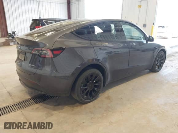 2023 Tesla Model Y Long Range с VIN 7SAYGDEE5PA203388, выставлен на аукционе IAAI как лот 42612438 с пробегом 38 548 миль миль и . История ставок и продаж доступна на DreamBid. Изображение 4.