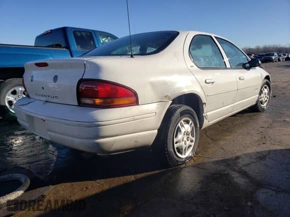 2000 Dodge Stratus SE with VIN 1B3EJ46X4YN197382, listed as a Copart auction lot 51419514 with 119,637 mi miles and Non repairable. Bid and sale history available at DreamBid. Image 3.