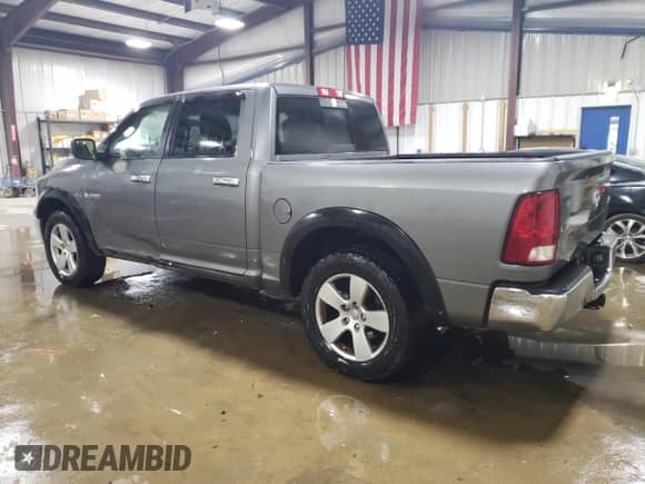 2009 Dodge 1500 SLT с VIN 1D3HV13T09S720438, выставлен на аукционе Copart как лот 73548534 с пробегом 113 493 миль миль и Списание • Salvage title. История ставок и продаж доступна на DreamBid. Изображение 2.