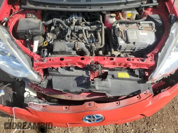 2014 Toyota Prius Two z VIN JTDKDTB31E1571052, wystawiony jako Copart lot #81628585 z przebiegiem 201 356 mil mil oraz Szkoda całkowita • Salvage title. Historia ofert i sprzedaży dostępna na DreamBid. Obrazek 11.