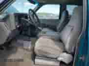 1994 GMC Sierra 1500 с VIN 1GTEK19K7RE564545, выставлен на аукционе Copart как лот 59007525 с пробегом 210 044 миль миль и Списание • Salvage title. История ставок и продаж доступна на DreamBid. Изображение 7.