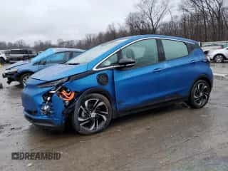 2022 Chevrolet Bolt EV 2LT z VIN 1G1FX6S09N4134598, wystawiony jako Copart lot #72681432 z przebiegiem 2 582 mil mil oraz . Historia ofert i sprzedaży dostępna na DreamBid. Obrazek 1.