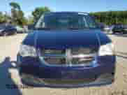 2015 Dodge Grand Caravan American Value z VIN 2C4RDGBG5FR681334, wystawiony jako Copart lot #85164995 z przebiegiem 121 413 mil mil oraz Szkoda całkowita • Salvage title. Historia ofert i sprzedaży dostępna na DreamBid. Obrazek 5.