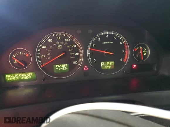 2006 Volvo S60 2.5L Turbo с VIN YV1RS592362557172, выставлен на аукционе Copart как лот 68112405 с пробегом 142 387 миль миль и Списание • Salvage title. История ставок и продаж доступна на DreamBid. Изображение 9.