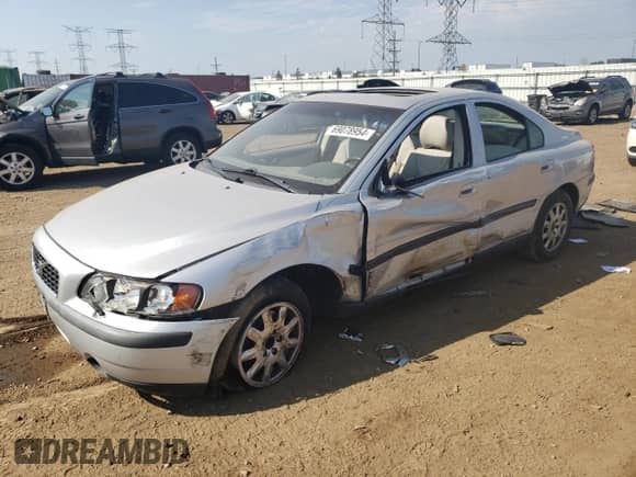 2001 Volvo S60 с VIN YV1RS61R412049929, выставлен на аукционе Copart как лот 69078954 с пробегом Не указан миль и Списание • Salvage title. История ставок и продаж доступна на DreamBid. Изображение 1.