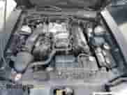 2001 Ford Mustang SVT Cobra z VIN 1FAFP46V41F201081, wystawiony jako Copart lot #65394034 z przebiegiem 168 289 mil mil oraz Czysty tytuł • Clean title. Historia ofert i sprzedaży dostępna na DreamBid. Obrazek 11.