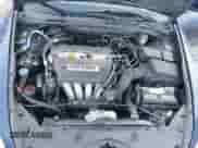 2003 Honda Accord LX z VIN 3HGCM56323G711071, wystawiony jako IAAI lot #43275299 z przebiegiem 296 706 mil mil oraz . Historia ofert i sprzedaży dostępna na DreamBid. Obrazek 10.