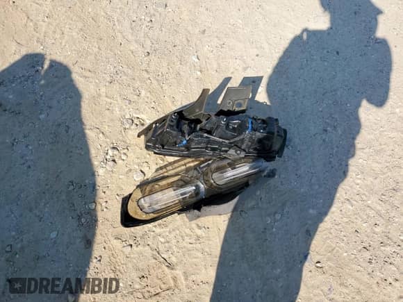 2020 Chevrolet Camaro 2SS с VIN 1G1FH1R79L0136004, выставлен на аукционе Copart как лот 80322775 с пробегом 60 043 миль миль и Списание • Salvage title. История ставок и продаж доступна на DreamBid. Изображение 12.