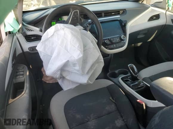 2017 Chevrolet Bolt EV LT с VIN 1G1FW6S07H4149401, выставлен на аукционе Copart как лот 68598555 с пробегом Не указан миль и Списание • Salvage title. История ставок и продаж доступна на DreamBid. Изображение 8.