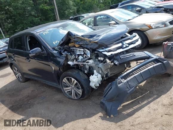 2021 Mitsubishi Outlander ES z VIN JA4ARUAU0MU010328, wystawiony jako IAAI lot #42701103 z przebiegiem Nie podano mil oraz . Historia ofert i sprzedaży dostępna na DreamBid. Obrazek 1.