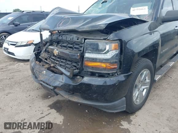 2018 Chevrolet Silverado 1500 Custom with VIN 3GCPCPEH2JG176302, listed as a IAAI auction lot 42752064 with 92,410 mi miles and . Bid and sale history available at DreamBid. Image 6.