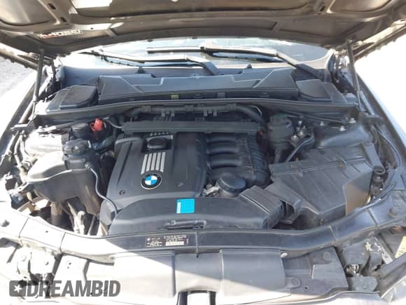 2007 BMW 3 Series 328i z VIN WBAVA33587KX81194, wystawiony jako IAAI lot #43087942 z przebiegiem 168 267 mil mil oraz . Historia ofert i sprzedaży dostępna na DreamBid. Obrazek 10.