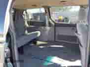 2000 Dodge Caravan SE with VIN 2B4GP44R3YR623136, listed as a IAAI auction lot 43171856 with 286,230 mi miles and . Bid and sale history available at DreamBid. Image 8.