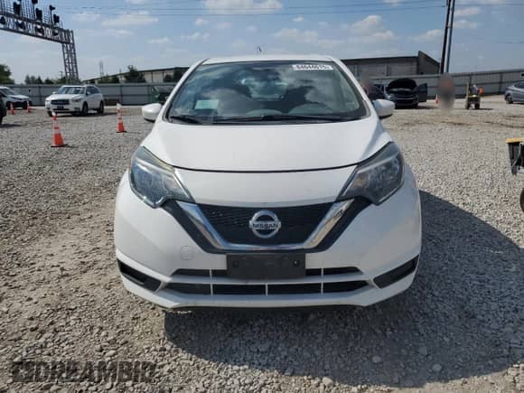 2017 Nissan Note SV z VIN 3N1CE2CP5HL376049, wystawiony jako Copart lot #84644615 z przebiegiem 149 973 mil mil oraz Czysty tytuł • Clean title. Historia ofert i sprzedaży dostępna na DreamBid. Obrazek 5.