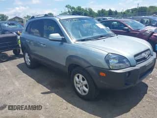 2005 Hyundai Tucson GLS с VIN KM8JN72D35U171108, выставлен на аукционе IAAI как лот 42683894 с пробегом 127 707 миль миль и . История ставок и продаж доступна на DreamBid. Изображение 1.