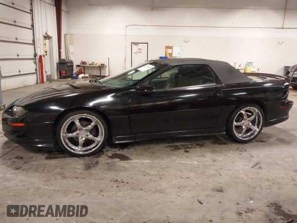 1998 Chevrolet Camaro с VIN 2G1FP32K1W2140225, выставлен на аукционе IAAI как лот 42355909 с пробегом 130 905 миль миль и . История ставок и продаж доступна на DreamBid. Изображение 14.
