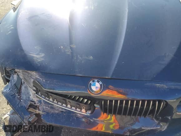 2012 BMW 5 Series 528i xDrive с VIN WBAXH5C57CDW04635, выставлен на аукционе Copart как лот 86229815 с пробегом 102 479 миль миль и Списание • Salvage title. История ставок и продаж доступна на DreamBid. Изображение 11.