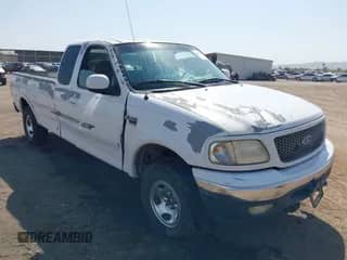 1999 Ford F-150 с VIN 1FTRX18W3XKB02599, выставлен на аукционе IAAI как лот 42900518 с пробегом Не указан миль и . История ставок и продаж доступна на DreamBid. Изображение 1.