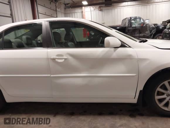 2011 Toyota Camry LE с VIN 4T1BF3EK9BU761300, выставлен на аукционе IAAI как лот 42675734 с пробегом 195 577 миль миль и . История ставок и продаж доступна на DreamBid. Изображение 18.