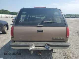 1996 Chevrolet Suburban с VIN 3GNFK16RXTG134506, выставлен на аукционе Copart как лот 66698144 с пробегом 227 266 миль миль и Списание • Salvage title. История ставок и продаж доступна на DreamBid. Изображение 6.