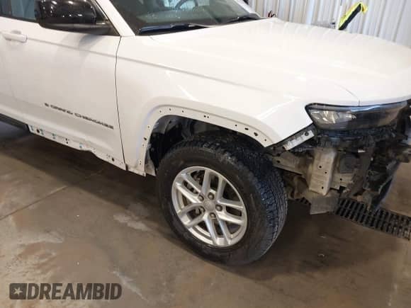 2023 Jeep Grand Cherokee Altitude с VIN 1C4RJHAG8PC536251, выставлен на аукционе IAAI как лот 40751323 с пробегом 38 252 миль миль и . История ставок и продаж доступна на DreamBid. Изображение 6.