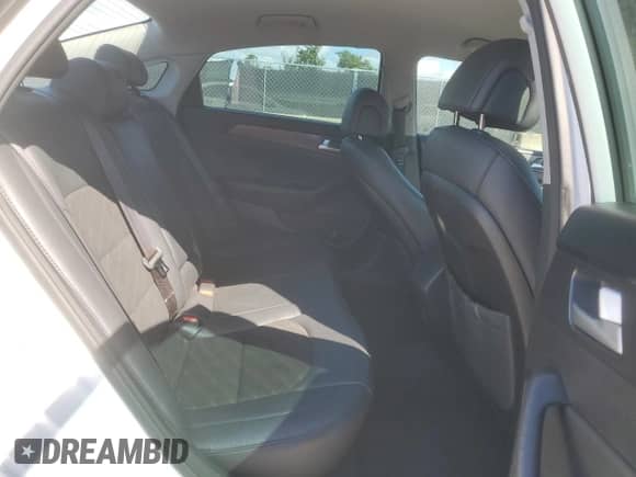 2015 Hyundai Sonata Sport z VIN 5NPE34AF7FH049991, wystawiony jako Copart lot #87477585 z przebiegiem 206 229 mil mil oraz Czysty tytuł • Clean title. Historia ofert i sprzedaży dostępna na DreamBid. Obrazek 10.