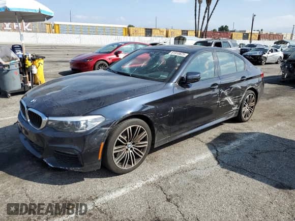 2019 BMW 5 Series 530e с VIN WBAJA9C54KB388173, выставлен на аукционе Copart как лот 81910625 с пробегом 114 665 миль миль и Списание • Salvage title. История ставок и продаж доступна на DreamBid. Изображение 1.