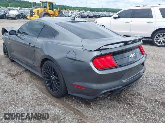 2021 Ford Mustang GT с VIN 1FA6P8CF3M5112777, выставлен на аукционе IAAI как лот 42333982 с пробегом 51 804 миль миль и . История ставок и продаж доступна на DreamBid. Изображение 3.