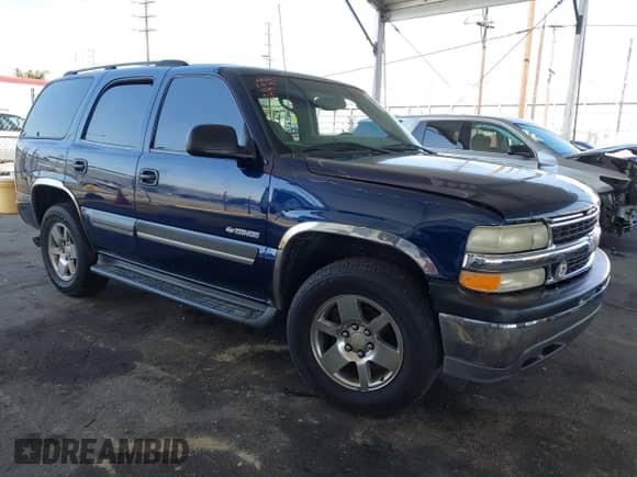 2003 Chevrolet Tahoe LS z VIN 1GNEC13T03J180708, wystawiony jako IAAI lot #41543671 z przebiegiem 203 442 mil mil oraz . Historia ofert i sprzedaży dostępna na DreamBid. Obrazek 1.