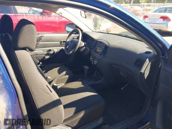 2011 Hyundai Accent GS с VIN KMHCM3AC7BU187336, выставлен на аукционе IAAI как лот 43091210 с пробегом 41 577 миль миль и . История ставок и продаж доступна на DreamBid. Изображение 5.