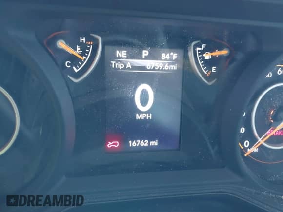 2024 Jeep Wrangler Willys с VIN 1C4PJXDN7RW104649, выставлен на аукционе IAAI как лот 41855892 с пробегом 16 762 миль миль и . История ставок и продаж доступна на DreamBid. Изображение 16.