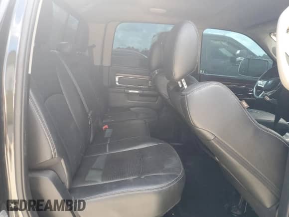 2016 Ram 1500 Laramie z VIN 1C6RR7VMXGS192311, wystawiony jako Copart lot #68870055 z przebiegiem 182 321 mil mil oraz Czysty tytuł • Clean title. Historia ofert i sprzedaży dostępna na DreamBid. Obrazek 10.