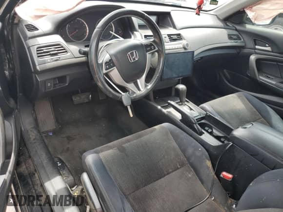 2010 Honda Accord LX-S with VIN 1HGCS1B33AA003881, listed as a Copart auction lot 61435665 with 182,803 mi miles and Salvage title. Bid and sale history available at DreamBid. Image 8.