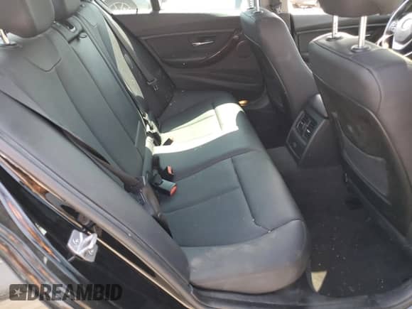 2015 BMW 3 Series 328i с VIN WBA3A5G58FNS88478, выставлен на аукционе Copart как лот 68977815 с пробегом 132 197 миль миль и Списание • Salvage title. История ставок и продаж доступна на DreamBid. Изображение 10.