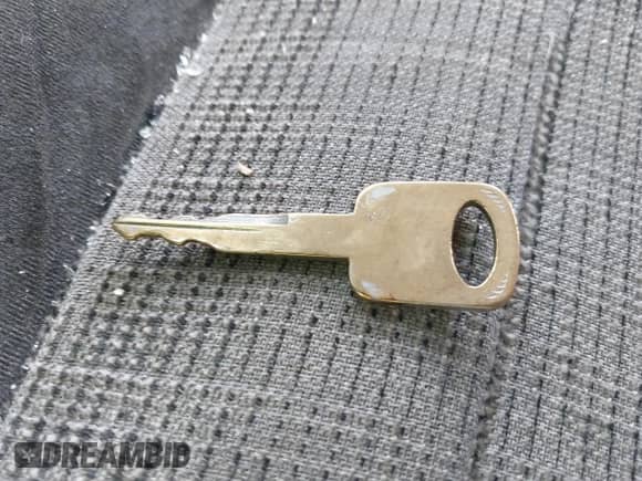 1996 Ford Econoline Cargo с VIN 1FTJS34G0THA91901, выставлен на аукционе IAAI как лот 42551848 с пробегом 115 055 миль миль и . История ставок и продаж доступна на DreamBid. Изображение 11.