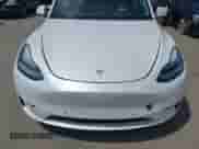 2021 Tesla Model Y Long Range с VIN 5YJYGDEE4MF245529, выставлен на аукционе IAAI как лот 42795489 с пробегом 58 214 миль миль и . История ставок и продаж доступна на DreamBid. Изображение 6.
