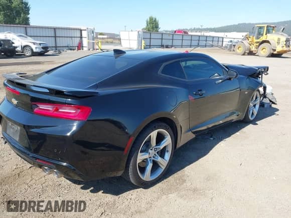 2016 Chevrolet Camaro 2SS с VIN 1G1FH1R71G0126119, выставлен на аукционе IAAI как лот 43262153 с пробегом Не указан миль и . История ставок и продаж доступна на DreamBid. Изображение 4.